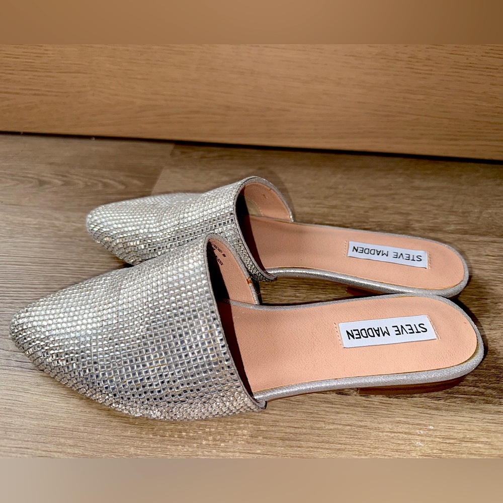 Steve Madden Silver Crystal Mirrored Pointed Trace-R Mules